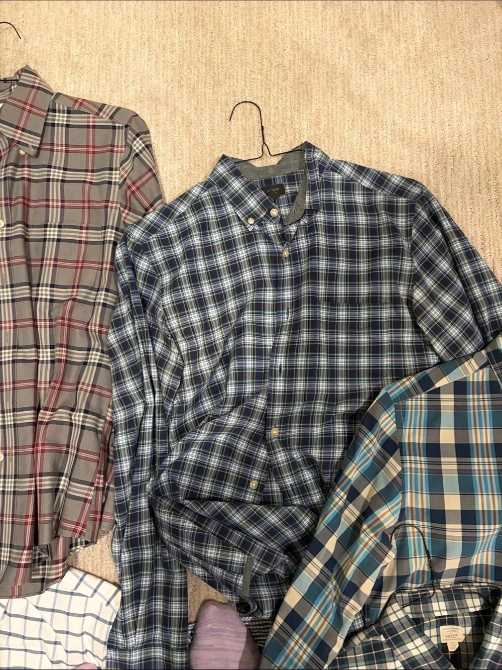 Lot of 7 Men's  Plaid Button-Up Shirt - Classic Casual Shirts